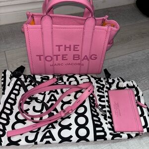 Marc Jacobs the tote bag leather  Vibrant Pink Tote